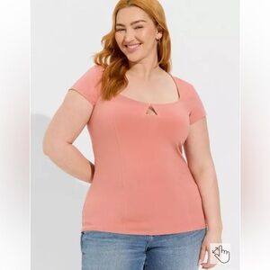 New Torrid Foxy Notch Neck Cap Sleeve Top
